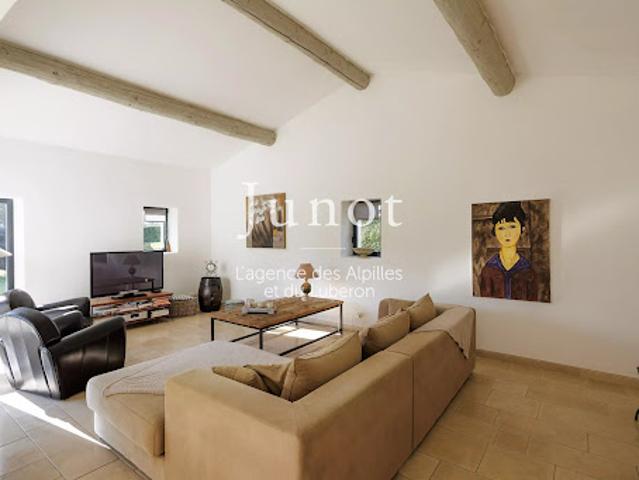 Vente Maison 7 pièces 260 m2 Gordes