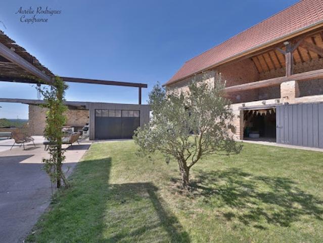Vente Maison 7 pièces 260 m2 Saint Martin Belle Roche