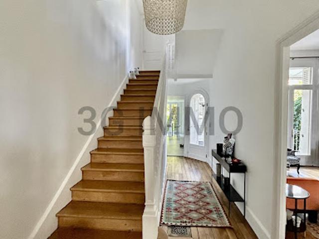 Vente Maison 7 pièces 260 m2 Tours