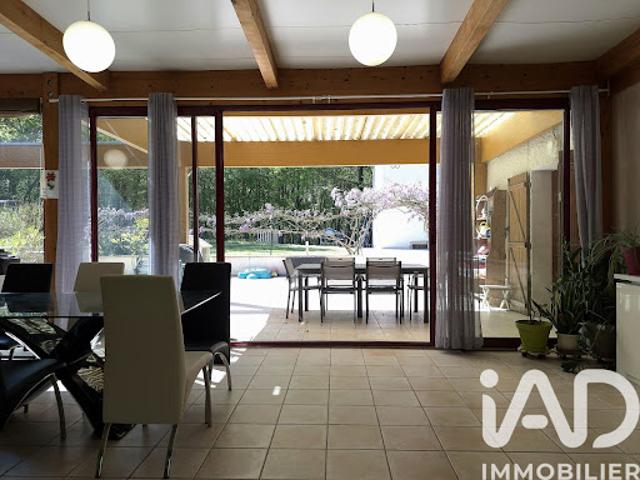 Vente Maison 7 pièces 260 m2 Vinzelles