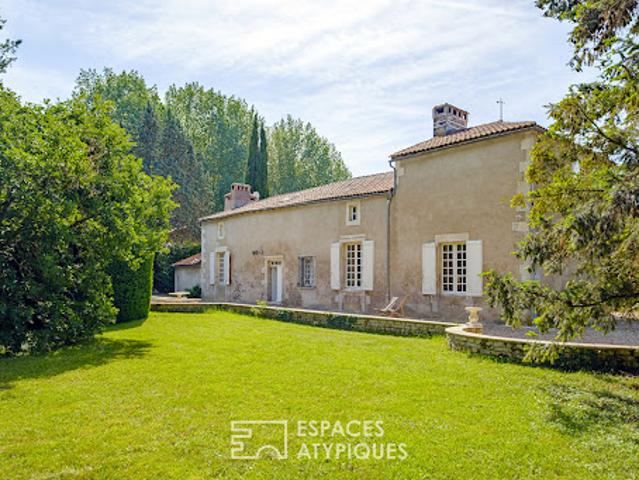 Vente Maison 7 pièces 261 m2 Chasseneuil du Poitou