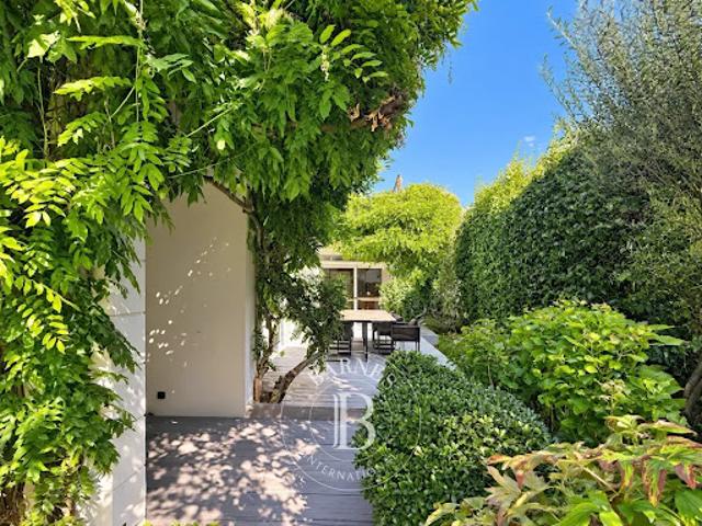 Vente Maison 7 pièces 263 m2 Nogent sur Marne