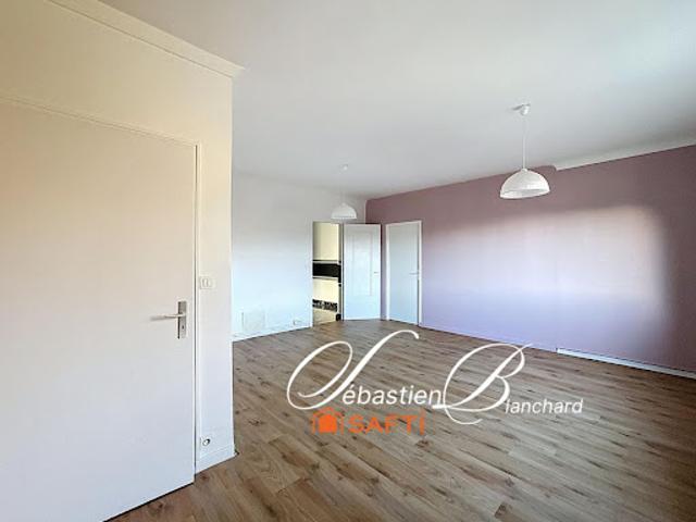 Vente Maison 7 pièces 263 m2 Culoz Béon