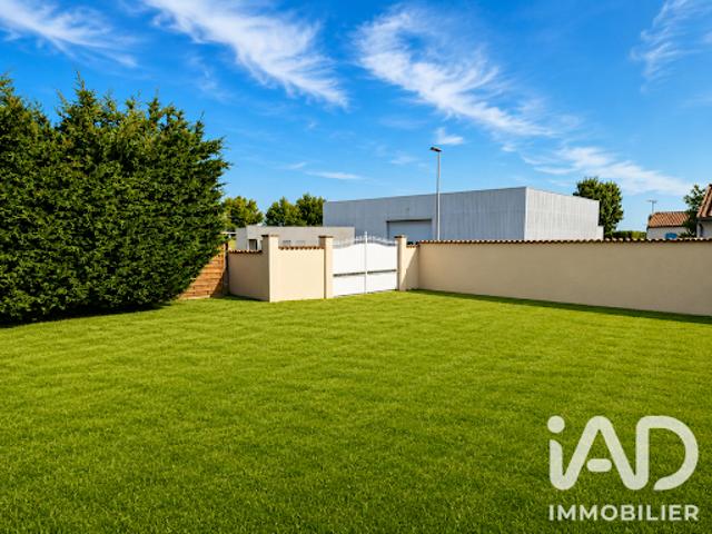 Vente Maison 7 pièces 274 m2 Saint Savinien