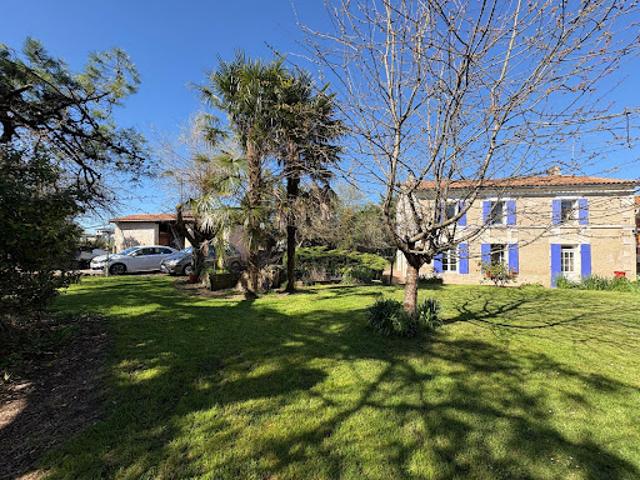 Vente Maison 7 pièces 276 m2 Pessines