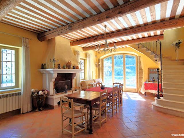 Vente Maison 7 pièces 270 m2 Beaumes de Venise