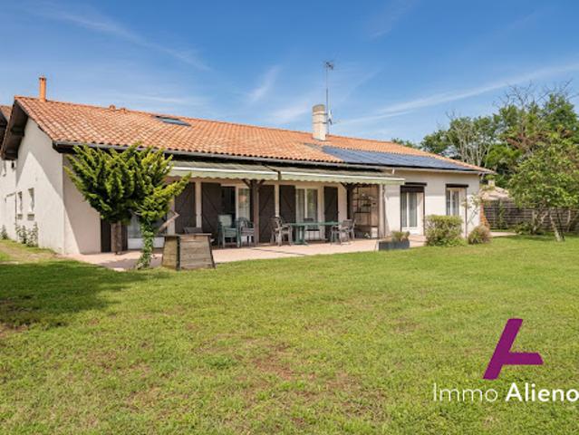 Vente Maison 7 pièces 270 m2 Gradignan