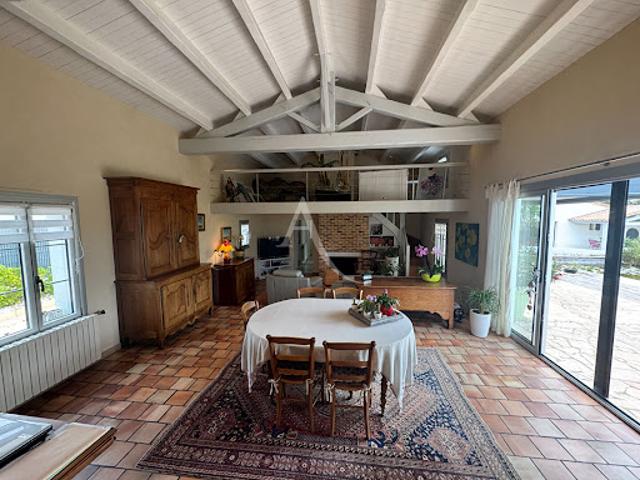 Vente Maison 7 pièces 270 m2 Le Fenouiller