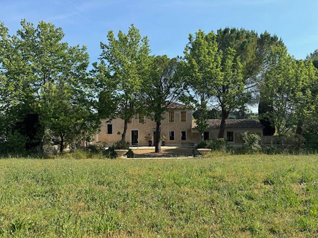 Vente Maison 7 pièces 270 m2 Les milles