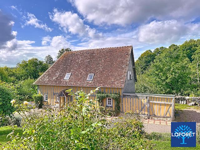Vente Maison 7 pièces 270 m2 Lisieux