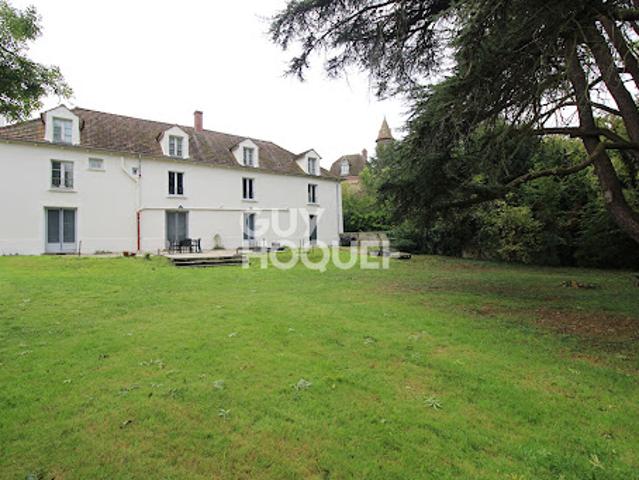 Vente Maison 7 pièces 270.61 m2 Soignolles en Brie