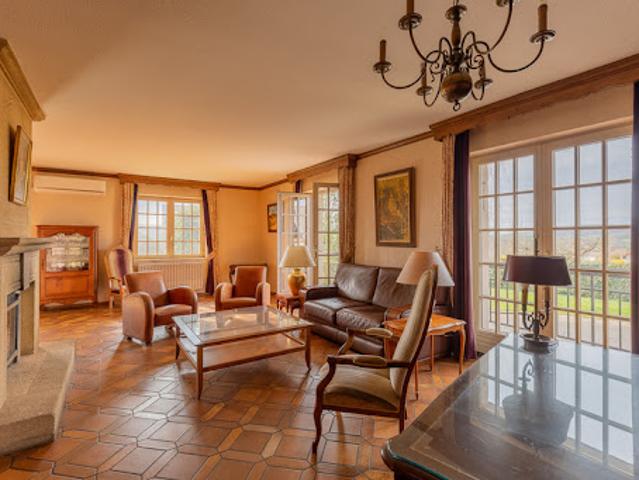 Vente Maison 7 pièces 272 m2 Vaudoncourt