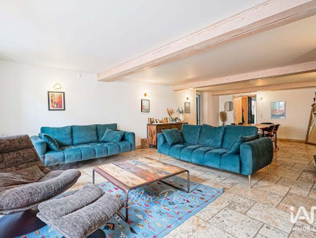 Vente Maison 7 pièces 273 m2 Margaux