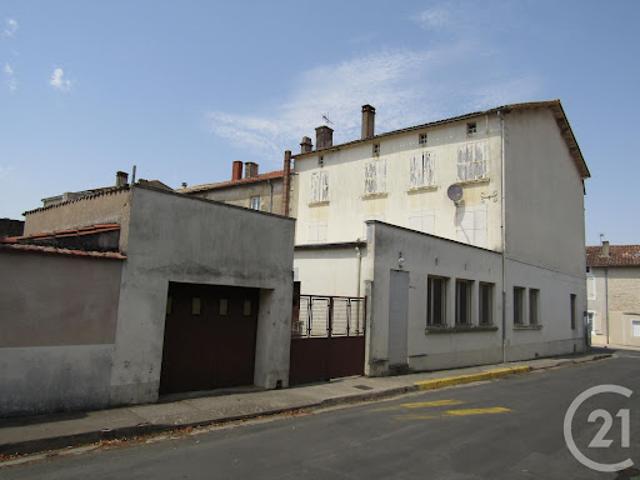 Vente Maison 7 pièces 273 m2 Chef Boutonne