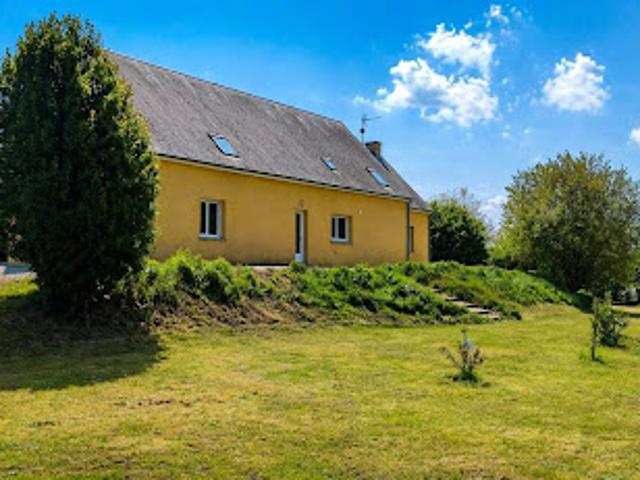 Vente Maison 7 pièces 273 m2 Sainte Mère Eglise