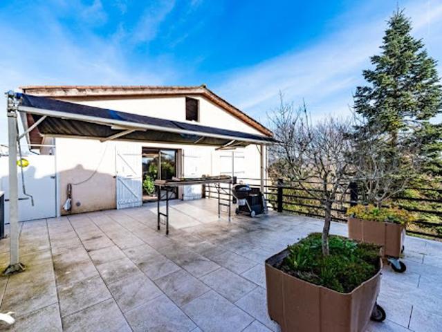 Vente Maison 7 pièces 284 m2 Villematier