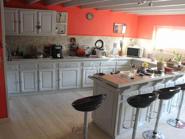 Vente Maison 7 pièces 285 m2 Matha