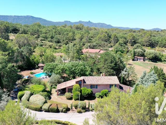 Vente Maison 7 pièces 285 m2 Fuveau