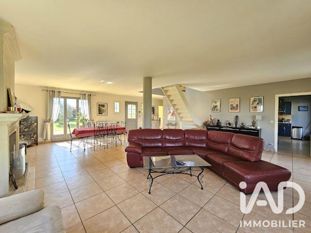 Vente Maison 7 pièces 285 m2 Thoiry