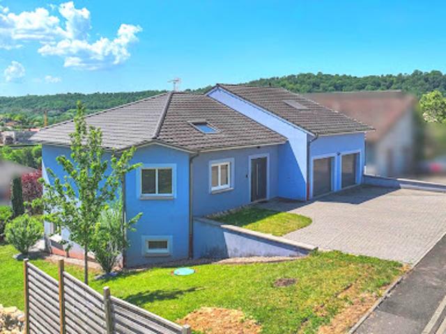 Vente Maison 7 pièces 288 m2 Montenach