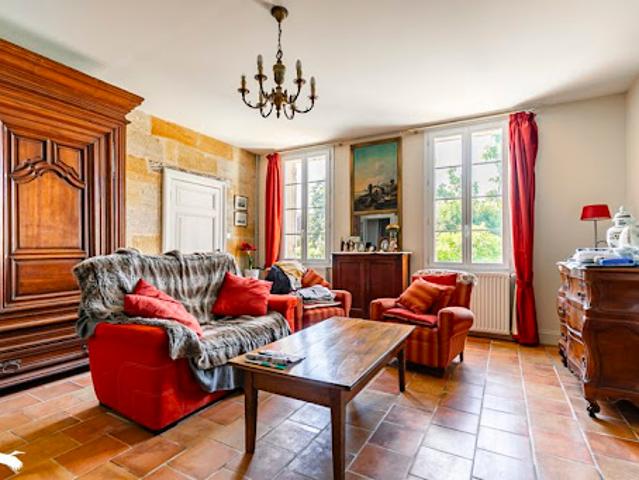 Vente Maison 7 pièces 280 m2 Puynormand