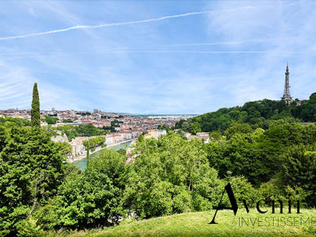 Vente Maison 7 pièces 280.5 m2 Lyon 5ème