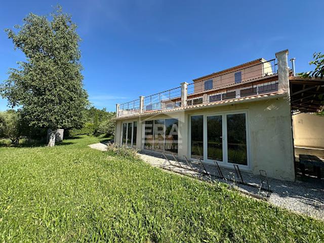 Vente Maison 7 pièces 282 m2 Cruis