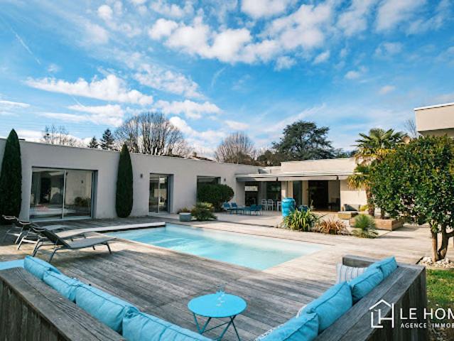 Vente Maison 7 pièces 294 m2 Ecully
