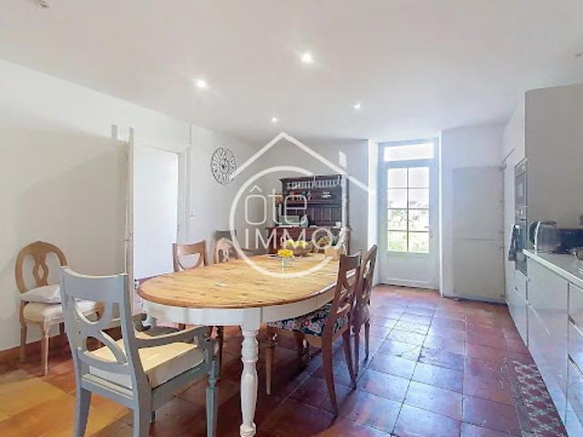 Vente Maison 7 pièces 295 m2 Pessac sur Dordogne