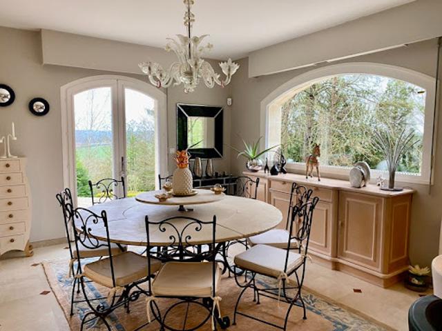 Vente Maison 7 pièces 296 m2 Troissereux