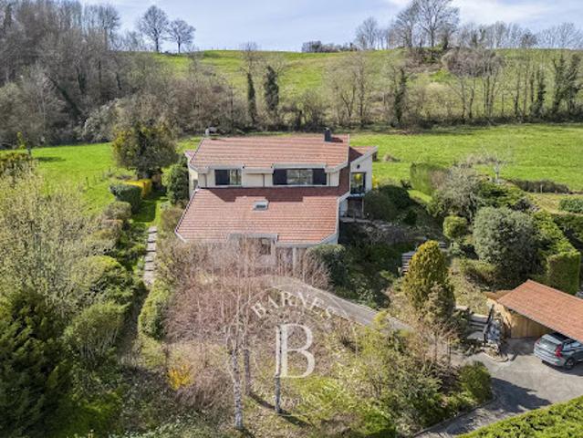 Vente Maison 7 pièces 296.22 m2 Presilly