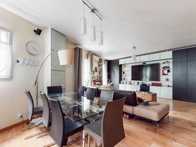 Vente Maison 7 pièces 298.46 m2 Suresnes