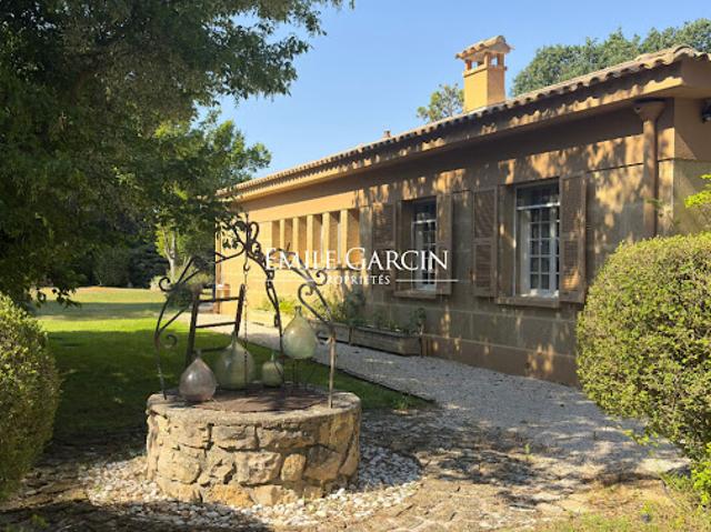 Vente Maison 7 pièces 290 m2 Aix en Provence