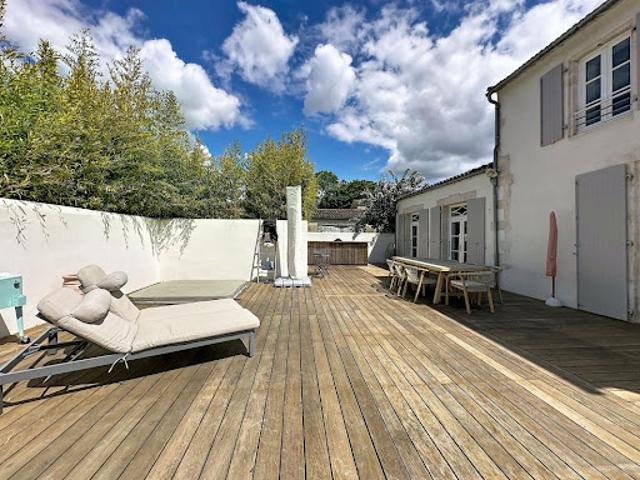 Vente Maison 7 pièces 290 m2 La Rochelle