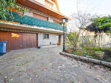Vente Maison 7 pièces 290 m2 Romainville