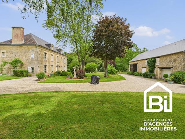 Vente Maison 7 pièces 290 m2 Villy Bocage