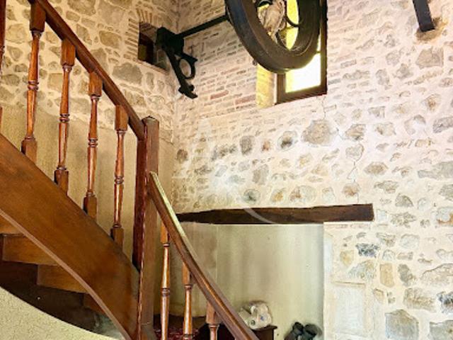 Vente Maison 7 pièces 291.61 m2 Saulgé