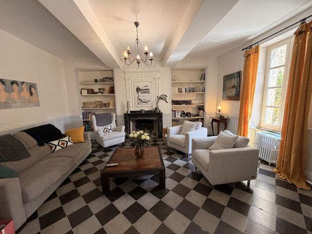 Vente Maison 7 pièces 305 m2 Armissan