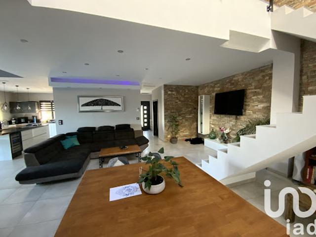Vente Maison 7 pièces 305 m2 Beziers