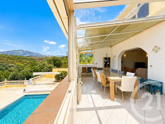 Vente Maison 7 pièces 305.09 m2 Calenzana