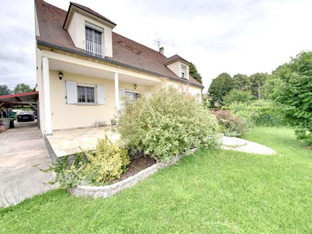 Vente Maison 7 pièces 300 m2 Ozoir la ferriere
