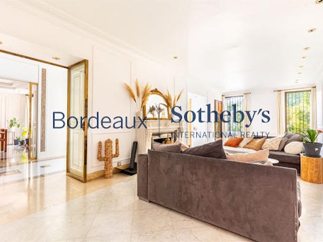 Vente Maison 7 pièces 300 m2 Bordeaux