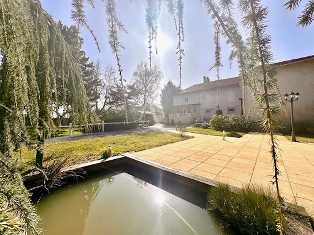 Vente Maison 7 pièces 300 m2 Croismare