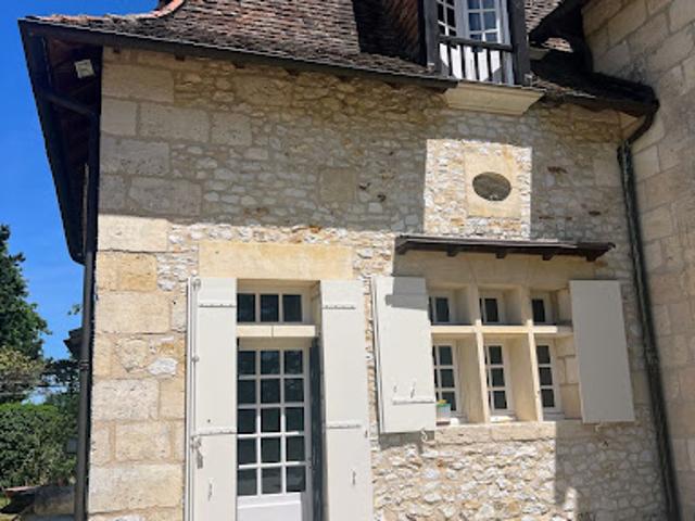 Vente Maison 7 pièces 302 m2 Mussidan