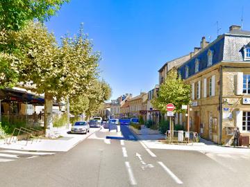 Vente Maison 7 pièces 316 m2 Gourdon