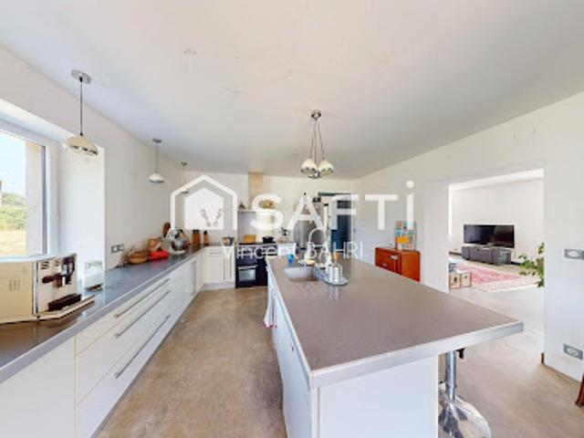 Vente Maison 7 pièces 316 m2 Savignac