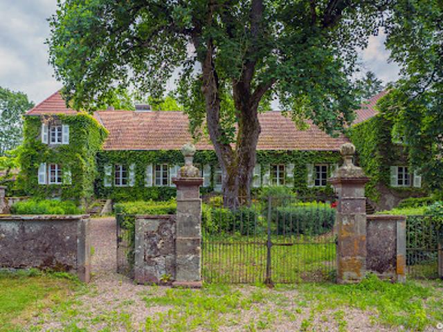 Vente Maison 7 pièces 310 m2 Equevilley