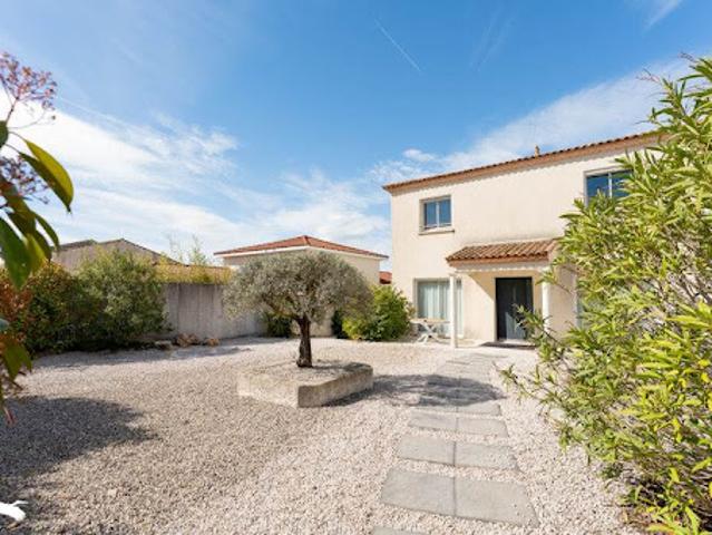Vente Maison 7 pièces 310 m2 Juvignac