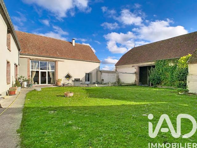 Vente Maison 7 pièces 325 m2 Baudement