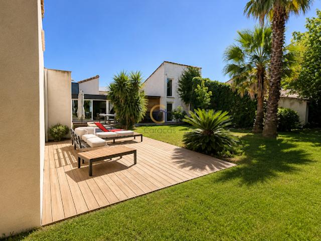 Vente Maison 7 pièces 320 m2 Bompas